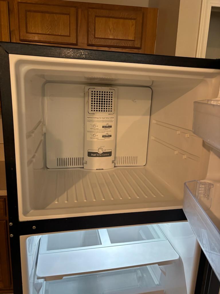 Fridge interior after cleaning